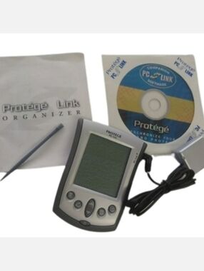 Protege Retro Link Organizer PC Handheld Electronic With Genuine Leather Case